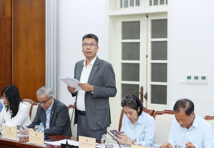 Phó Tổng Giám đốc Tập đoàn BRG Hoàng Văn Quân phát biểu. Ảnh: Trần Huấn
