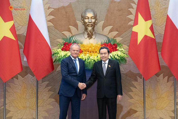 Chủ tịch Quốc hội Trần Thanh Mẫn hội kiến Thủ tướng Cộng hòa Ba Lan Donald Tusk