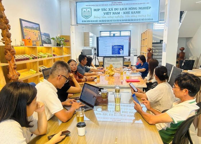 Intraco cùng Liên minh Hợp tác xã tỉnh Quảng Trị tổ chức tập huấn, nâng cao năng lực cho các hợp tác xã trên địa bàn xã Khe Sanh theo định hướng giảm phát thải carbon.
