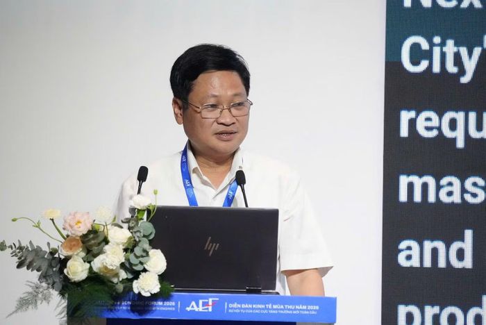 Cục trưởng Cục Công nghệ số và Trí tuệ nhân tạo Nguyễn Khắc Lịch phát biểu tại sự kiện.