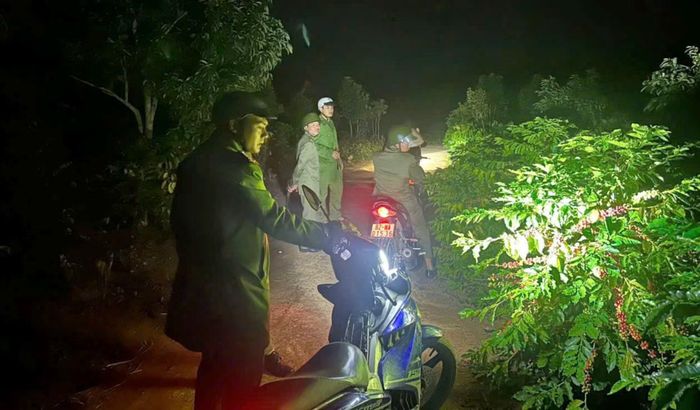 Công an xã Xốp tăng cường công tác tuần tra đêm đảm bảo ANTT.