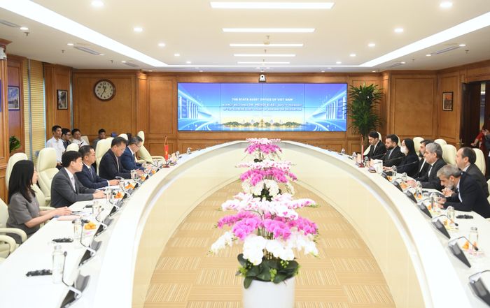 Quang cảnh buổi làm việc. Ảnh: Như Ý