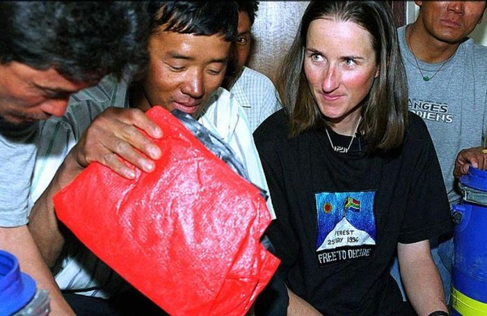 Nhà leo núi Cathy O'Dowd (chụp năm 1999) là một trong những người cuối cùng nhìn thấy Fran còn sống.