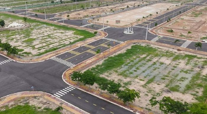 Các dự án đã đầu tư cơ sở hạ tầng nhưng hiện trạng vẫn là đất trống