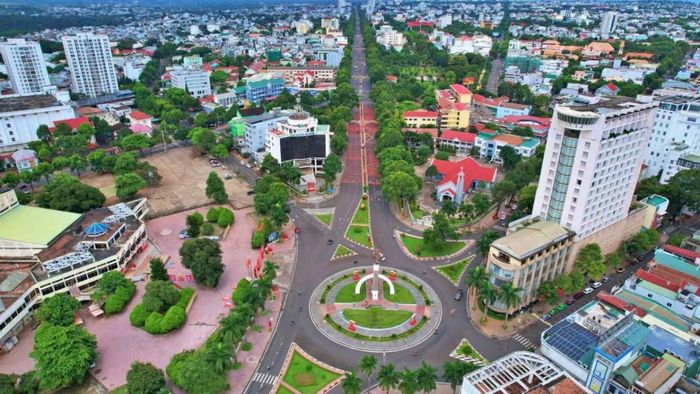  Ngã Sáu Buôn Ma Thuột, điểm nhấn trong định hướng xây dựng đô thị trở thành “Thủ phủ cà phê toàn cầu”. 