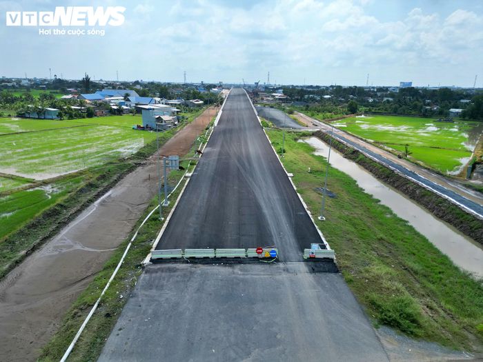 Năm 2026, dự án được bố trí 5.184 tỷ đồng vốn, đến nay giải ngân được 2.332 tỷ đồng, tương đương 45% kế hoạch.