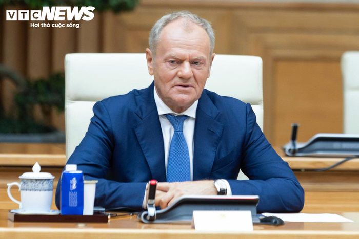 Kim ngạch thương mại hai chiều giữa Việt Nam và Ba Lan tăng liên tục; 7 tháng đầu năm 2026 đạt hơn 2,6 tỷ USD (tăng 17% so với cùng kỳ năm ngoái). Cùng với những lĩnh vực thương mại và đầu tư truyền thống, hai nước đang ngày càng quan tâm thúc đẩy hợp tác trong các lĩnh vực khoa học - công nghệ, đổi mới sáng tạo, công nghệ môi trường và phát triển bền vững. Cộng đồng người Việt Nam tại Ba Lan hiện có khoảng 25.000 người.