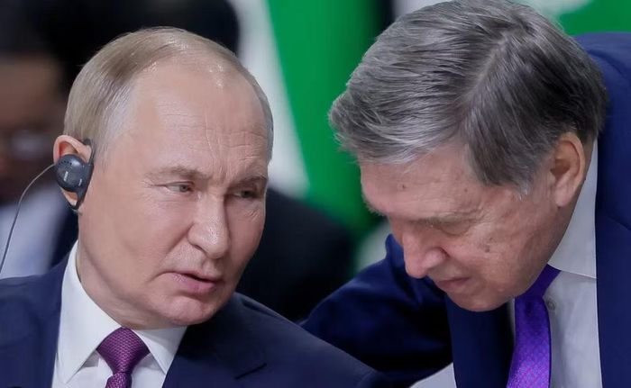Trợ lý Điện Kremlin Yuri Ushakov cho biết Moscow sẵn sàng nối lại đàm phán sau ngày 4/11, nhưng cảnh báo cuộc gặp sắp tới chỉ mang tính sơ bộ và không nên đặt kỳ vọng quá cao.