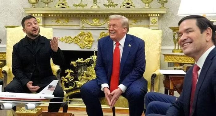 Liên quan đến các cuộc tiếp xúc giữa Washington và Moscow, ông Zelensky cho biết Nga cũng đề cập vấn đề bảo đảm an ninh cho chính mình, nhưng ông không nắm được chi tiết nội dung đàm phán.