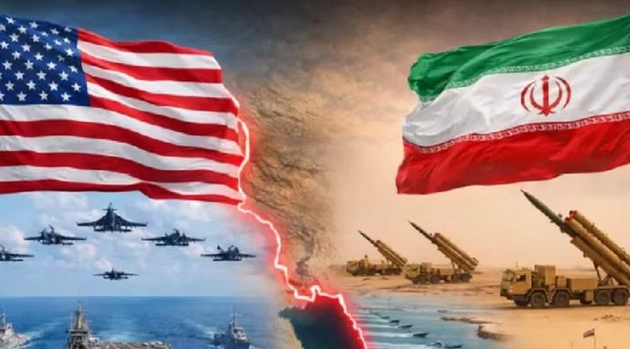 Tờ Wall Street Journal đưa tin các phi đội trên tàu sân bay USS George Washington đang chuẩn bị cho tình huống căng thẳng gia tăng.