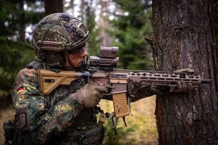 Hiện vẫn chưa rõ chính xác Lực lượng Đặc nhiệm Ukraine đã nhận được bao nhiêu khẩu G95 và chúng được chuyển giao trong đợt nào.