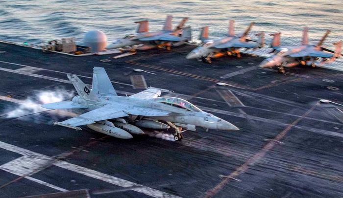 Washington hiện được cho là đã triển khai đủ lực lượng trong khu vực để thực hiện các cuộc tấn công tiềm tàng. Quy mô chiến dịch mới có thể lớn hơn đáng kể so với đợt tập kích ban đầu.