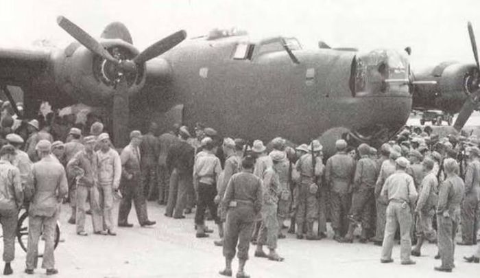 Dù vậy, B-24 vẫn tiếp tục được sử dụng rộng rãi nhờ tầm hoạt động, tải trọng và sản lượng lớn.