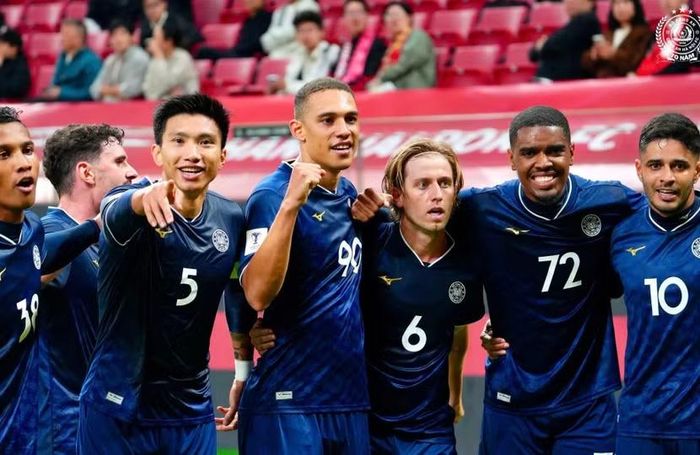 Perea (90) mở tỉ số cho Công an Hà Nội (Ảnh: CAHN FC)