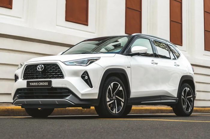  Toyota Yaris Cross có giá bán từ 720 triệu đồng. Ảnh: TMV.