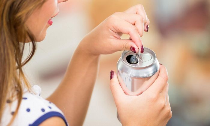  Chất tạo ngọt trong nước ngọt zero calo có thể gây rối loạn chuyển hoá. Ảnh: Shutterstock.