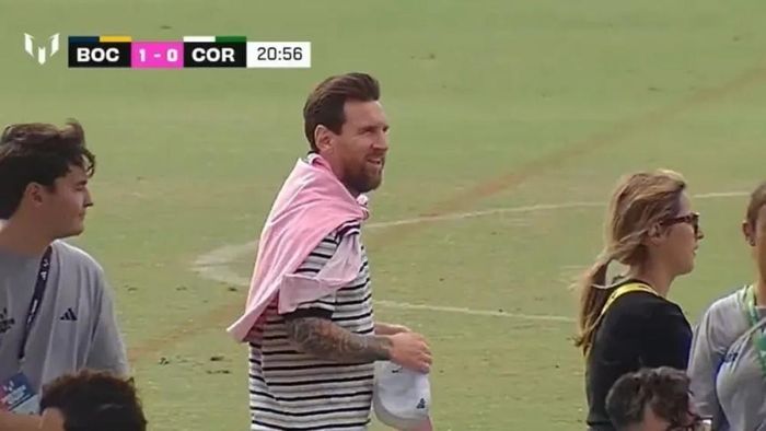 Messi quyết định ở lại Mỹ để dự khán trận Boca Juniors gặp UE Cornella.