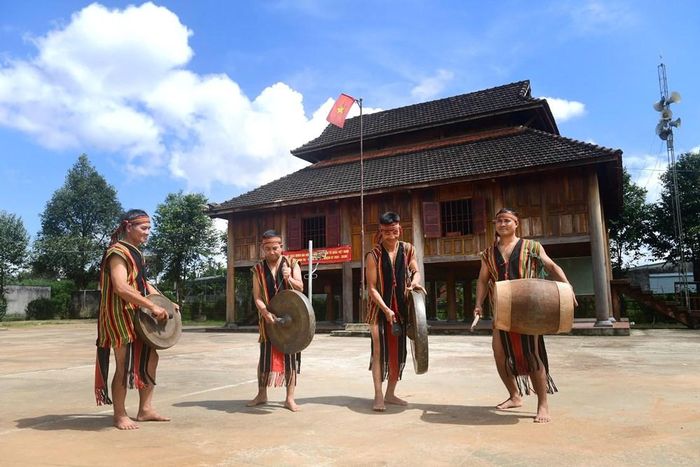 Cuộc thi hướng đến tôn vinh bản sắc văn hóa, lịch sử và con người Quảng Ngãi