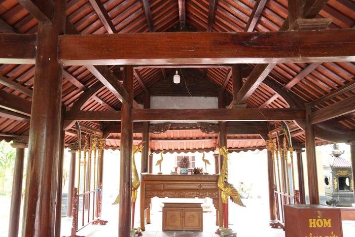 Nhiều hạng mục tại đình Đỉnh Lự đã xuất hiện dấu hiệu hư hỏng, đặt ra yêu cầu cấp thiết về tu bổ, bảo tồn. Ảnh: Hữu Quyết – TTXVN