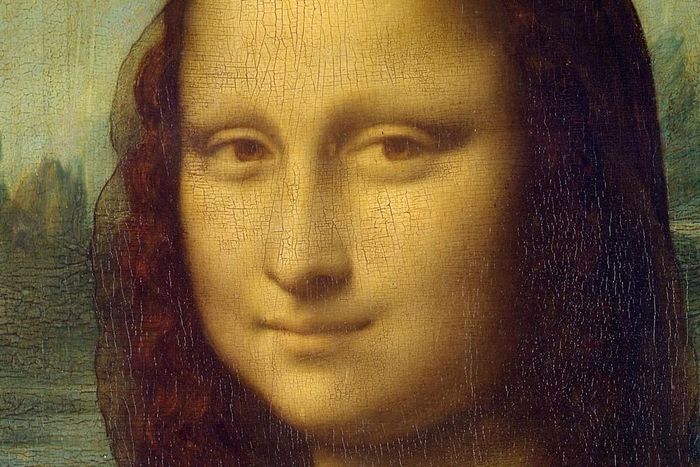 Cận cảnh gương mặt Mona Lisa