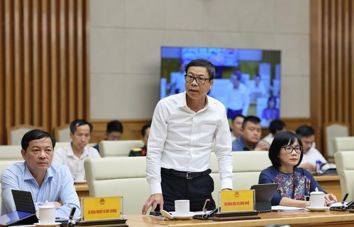 Đại diện các bộ, ngành phát biểu tại cuộc họp - Ảnh: chinhphu.vn/Phương Nguyên