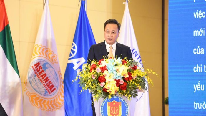 Ủy viên Ban Chấp hành Trung ương Đảng, Tổng Kiểm toán nhà nước Việt Nam Nguyễn Hữu Nghĩa phát biểu khai mạc Hội thảo. (Ảnh: N.Ý)