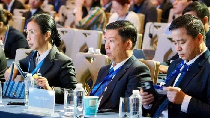 Đại biểu tham dự sự kiện. (Ảnh: HÙNG TRIỀU)
