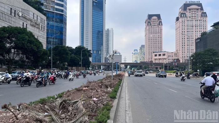 Dự án xây hầm chui được xác định theo hướng Mễ Trì-Dương Đình Nghệ với quy mô 6 làn xe, tổng chiều dài hầm 655m (trong đó chiều dài hầm kín 120m, hầm hở 200m và 335m tường chắn, gờ chắn bánh).