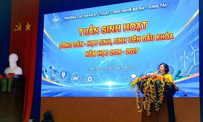 Tuần sinh hoạt đầu năm học tại Trường cao đẳng kỹ thuật công nghệ Bà Rịa-Vũng Tàu. (Ảnh: Lê Đình Thìn)