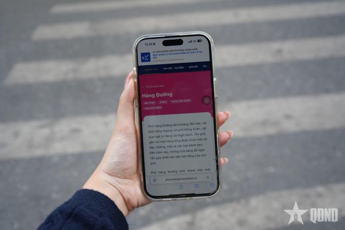 Giao diện website Phố cổ Hà Nội sau khi quét mã.