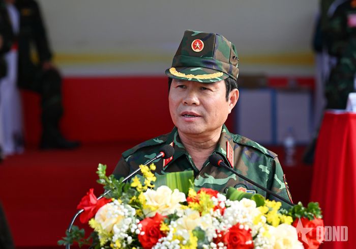 Đại tướng Nguyễn Tân Cương đánh giá cao diễn tập xử lý tình huống A2 của tỉnh Nghệ An.
