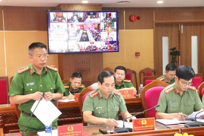 Đại tá Nguyễn Hà Lai- Phó Giám đốc Công an TP phát biểu tại hội nghị