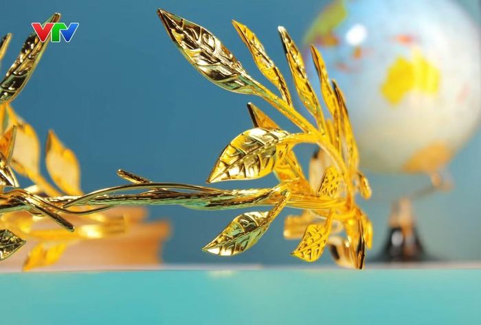 Cận cảnh vòng nguyệt quế dành cho nhà vô địch Olympia 2026. Ảnh: Fanpage Đường lên đỉnh Olympia