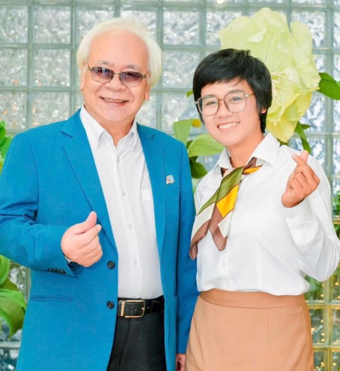  Nhạc sĩ Trần Xuân Tiến và con gái - nhạc sĩ Trần Xuân Mai Trâm 