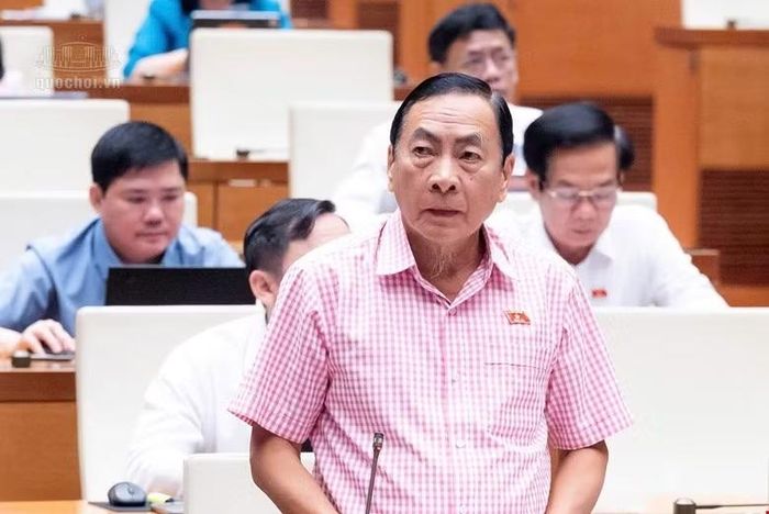 Đại biểu Phạm Văn Hòa. Ảnh: Quốc hội media.