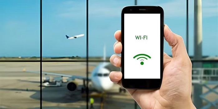 Không chỉ nguy cơ thất lạc, việc sử dụng cổng USB và Wi-Fi công cộng thiếu an toàn tại sân bay cũng có thể khiến dữ liệu cá nhân gặp rủi ro.