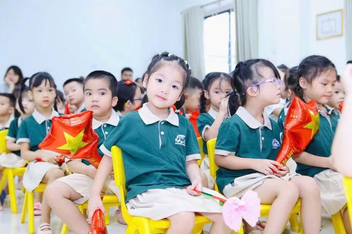 Trẻ tại Trường Mầm non Đống Đa, phường Đống Đa, Hà Nội. Ảnh: Đình Tuệ.