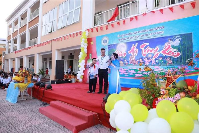 Trường THCS An Dương chú trọng rèn luyện kỹ năng giao tiếp qua các hoạt động giáo dục.