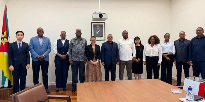 Các đại biểu chụp ảnh lưu niệm. (Nguồn: ĐSQ Việt Nam tại Mozambique)