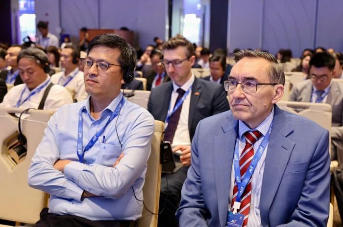 Các đại biểu tham dự phiên thảo luận. (Ảnh: Hùng Triều)