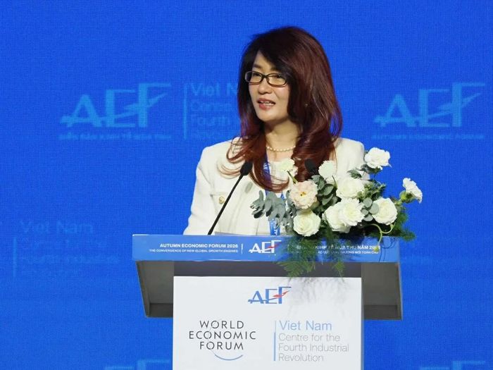TS. Sandy Chong, Giám đốc các Sáng kiến khu vực châu Á-Thái Bình Dương, Diễn đàn Kinh tế thế giới (WEF), nhận định, các đô thị như TP. Hồ Chí Minh có lợi thế trong việc tập trung nguồn nhân lực, doanh nghiệp, hạ tầng, dịch vụ công và cơ sở nghiên cứu. (Ảnh: Hùng Triều)
