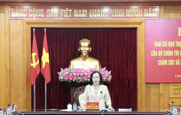 Bà Đoàn Thị Hậu, Phó Bí thư Tỉnh ủy, Chủ tịch HĐND tỉnh, Trưởng Ban Chỉ đạo phát biểu kết luận hội nghị. Ảnh: Báo Lạng Sơn.