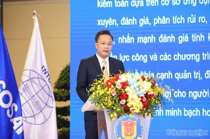 Tổng Kiểm toán nhà nước Nguyễn Hữu Nghĩa phát biểu bế mạc Hội thảo.