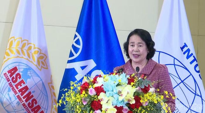 Bà Som Kim Suor - Tổng Kiểm toán, Cơ quan Kiểm toán quốc gia Vương quốc Campuchia.