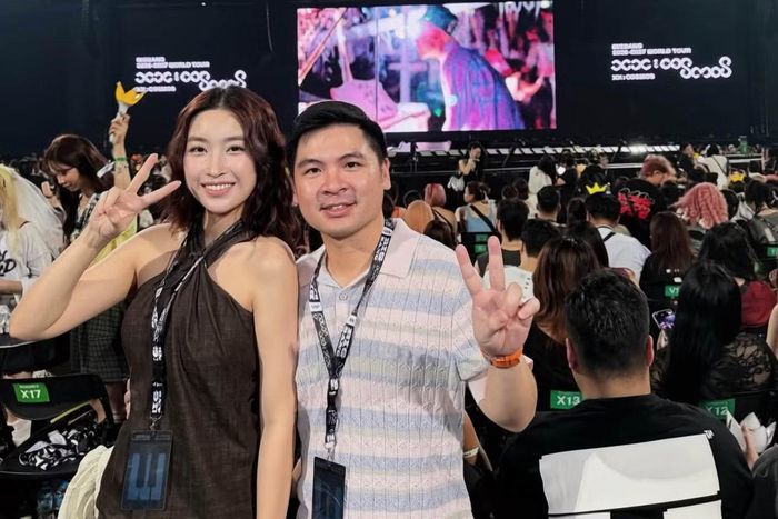 Ca sĩ Tùng Dương và nhiều sao Việt có mặt ở concert Big Bang tại Hà Nội.