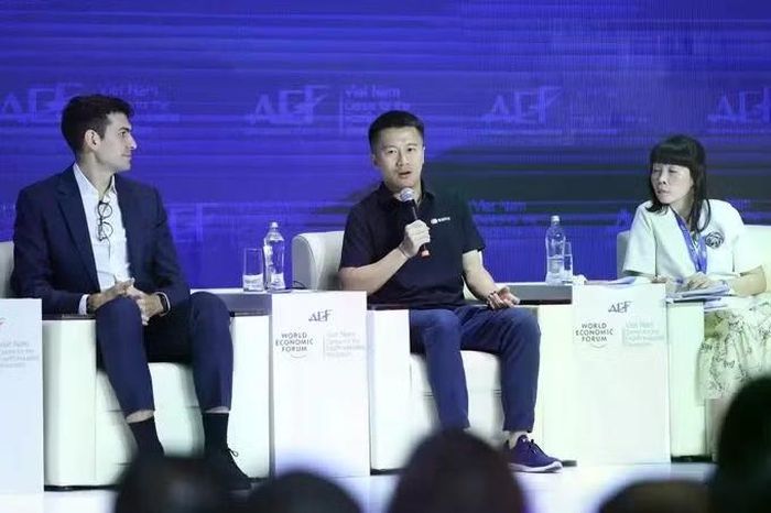 Ông Yuxiang Zhou - nhà sáng lập kiêm Tổng Giám đốc Black Lake Technologies - phát biểu. Ảnh: SGGP.