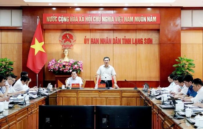Chủ tịch UBND tỉnh Lạng Sơn Nguyễn Cảnh Toàn phát biểu tại buổi làm việc.