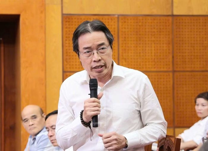 Ông Đặng Hoa Nam, Phó Chủ tịch Hội Bảo vệ quyền trẻ em Việt Nam chia sẻ tại họp báo.