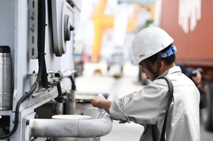 Các doanh nghiệp từng gặp nhiều khó khăn, nhiều dự án chậm tiến độ vì vướng mặt bằng, thủ tục và sự phối hợp thiếu đồng bộ giữa các cơ quan, địa phương. Ảnh: Hoàng Hà