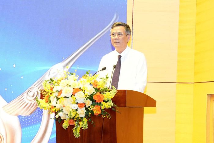 Ông Trần Thắng- Phó Chủ tịch Ủy ban Trung ương Mặt trận tổ quốc Việt Nam phát biểu tại Hội thảo